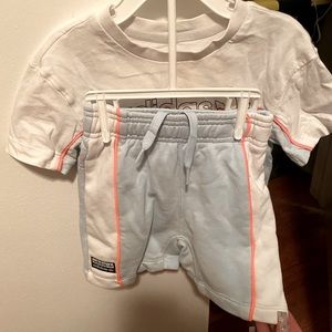 Adidas matching set size 2-3 years 🐣